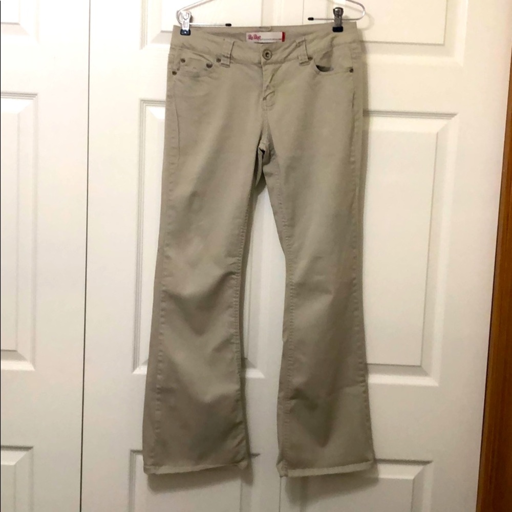 BeBop Juniors Stretch Jeans Size 9 Khacki